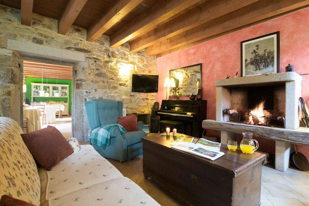 Casa Rural Grana Da Acea Monfero Eksteriør billede